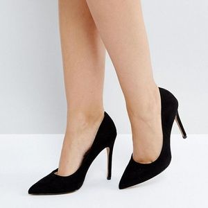 Black Pointed High Heels